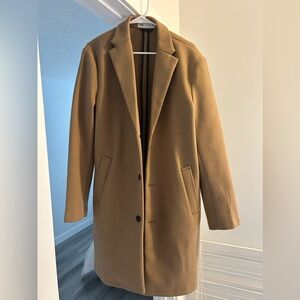 Zara Men’s medium overcoat camel colour